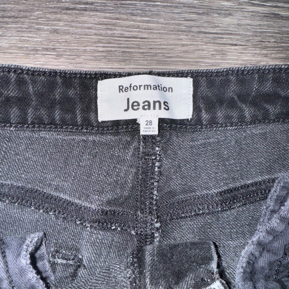 Reformation Liza Ultra High Rise Straight Black Jeans - Size 28 - Picture 5 of 10